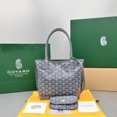 Goyard Shopping Bags